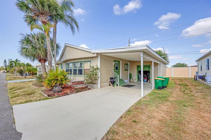 Picture of 2100 Kings Highway Unit 37, Port Charlotte FL 33980