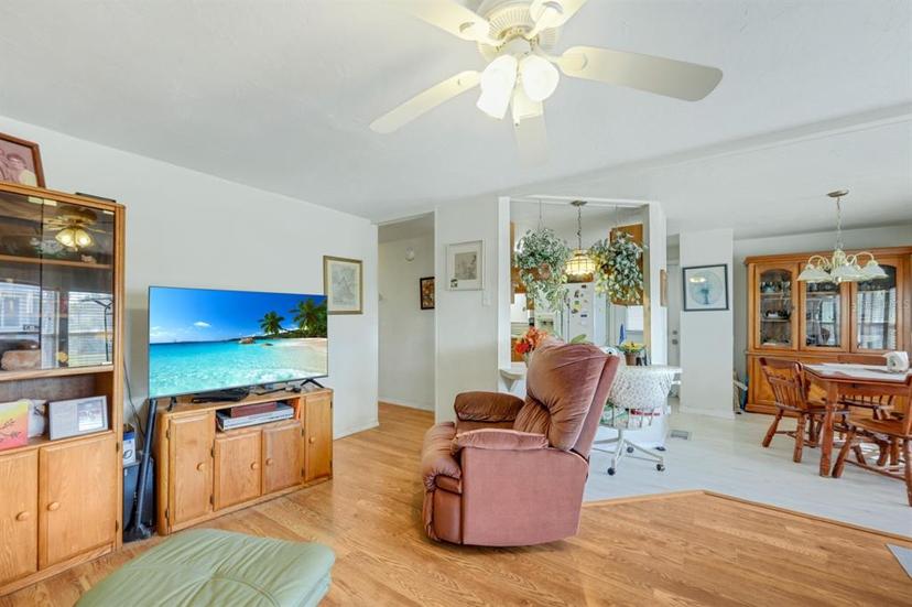 Picture of 2100 Kings Highway Unit 37, Port Charlotte FL 33980