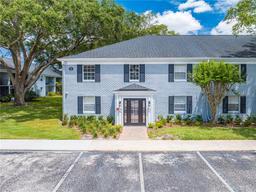 Picture of 130 Lewfield Circle Unit 130, Winter Park, FL 32792