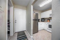 Picture of 83 SE 16Th Avenue Unit E103, Gainesville, FL 32601
