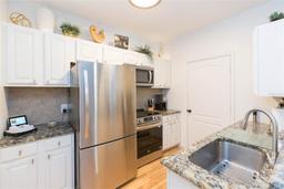 Picture of 10473 Villa View Circle, Tampa, FL 33647