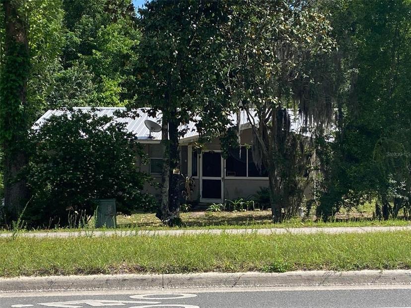 Picture of 1129 State Road 20, Interlachen FL 32148