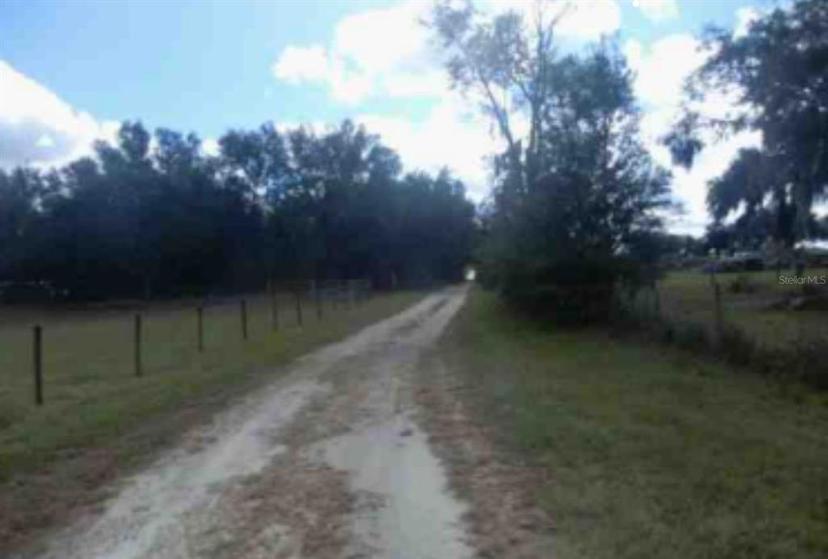 Picture of 11406 SW 274Th Street, Newberry FL 32669