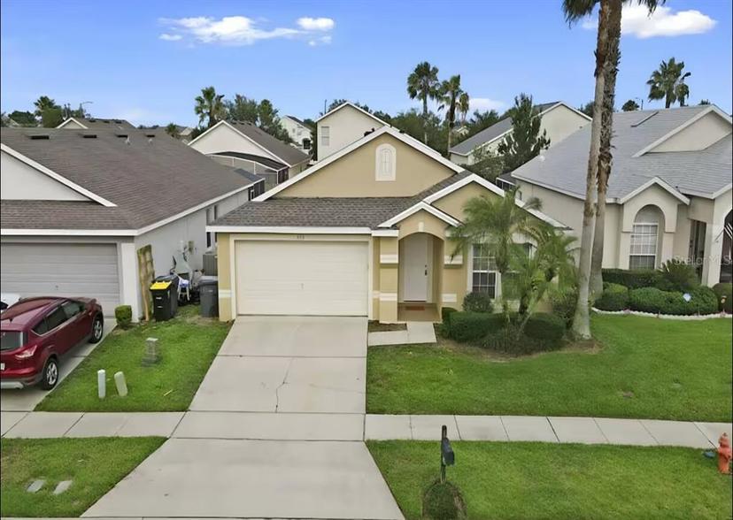 Picture of 833 Lockbreeze Drive, Davenport FL 33897