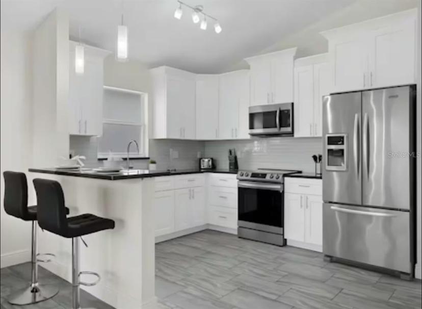 Picture of 833 Lockbreeze Drive, Davenport FL 33897