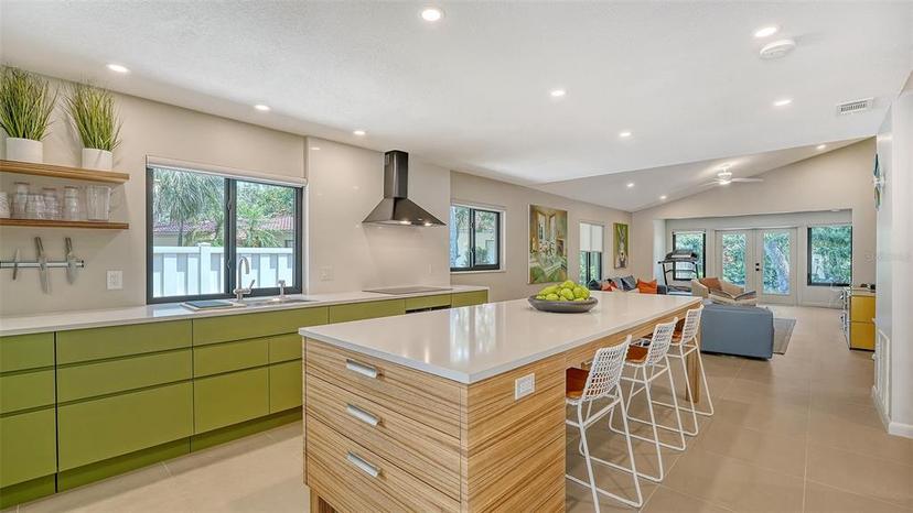 Picture of 3605 Quail Hollow Lane, Bradenton FL 34210