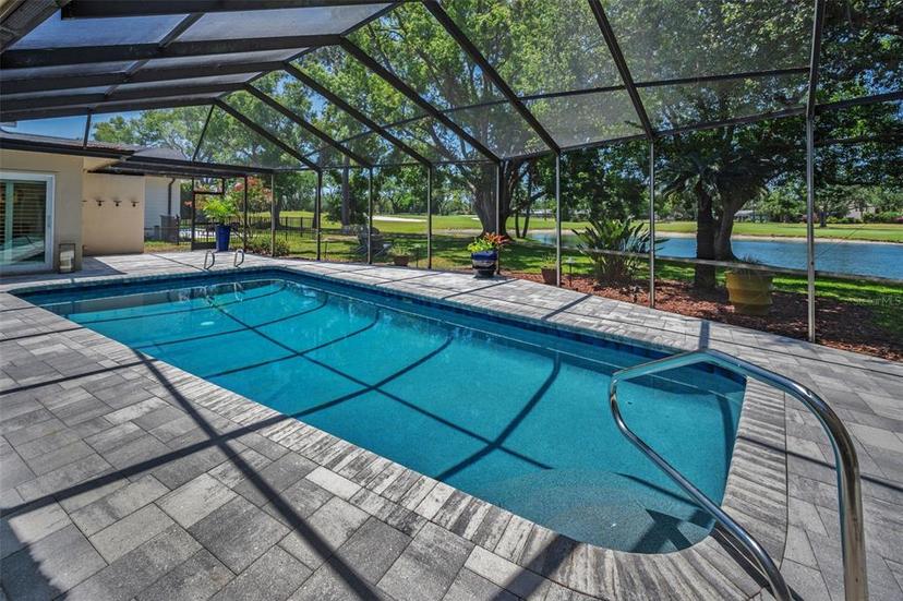 Picture of 2950 Meadow Hill Drive, Clearwater FL 33761