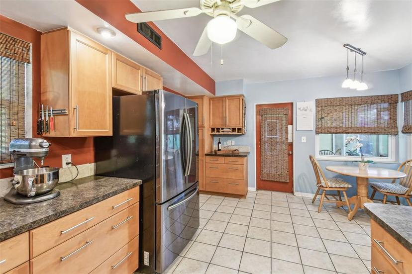 Picture of 220 22Nd Avenue Se, St Petersburg FL 33705