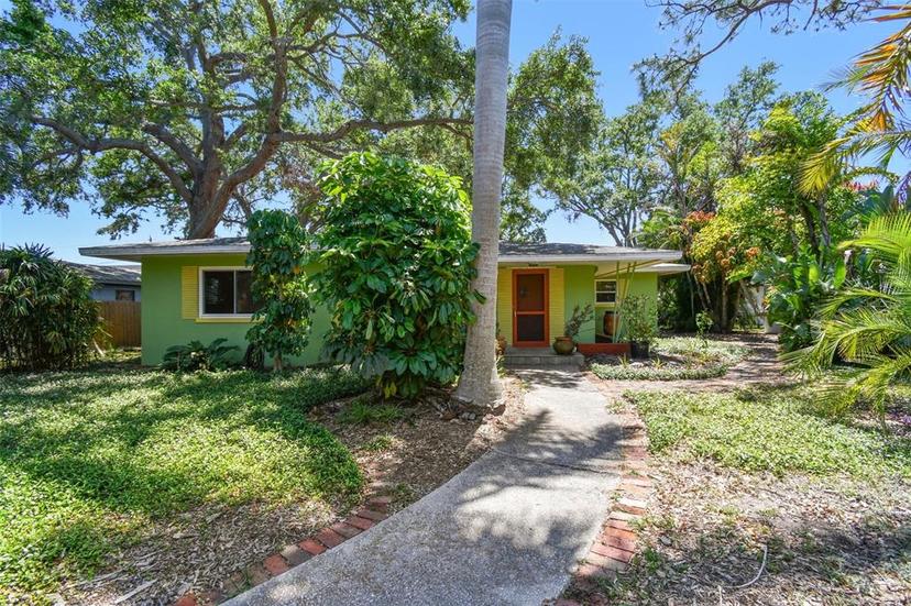 Picture of 220 22Nd Avenue Se, St Petersburg FL 33705