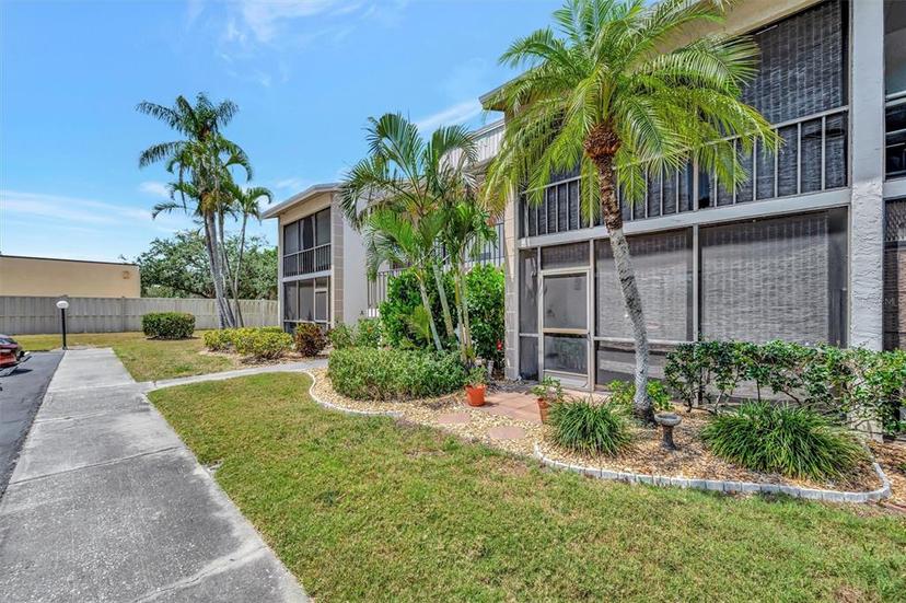 Picture of 5554 Swift Road Unit 2, Sarasota FL 34231