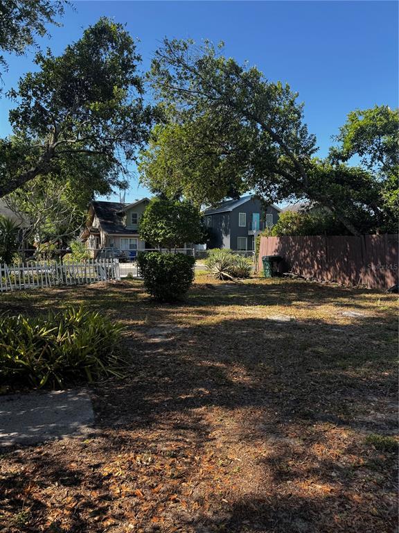 Picture of 229 NE Avenue B, Winter Haven, FL 33881