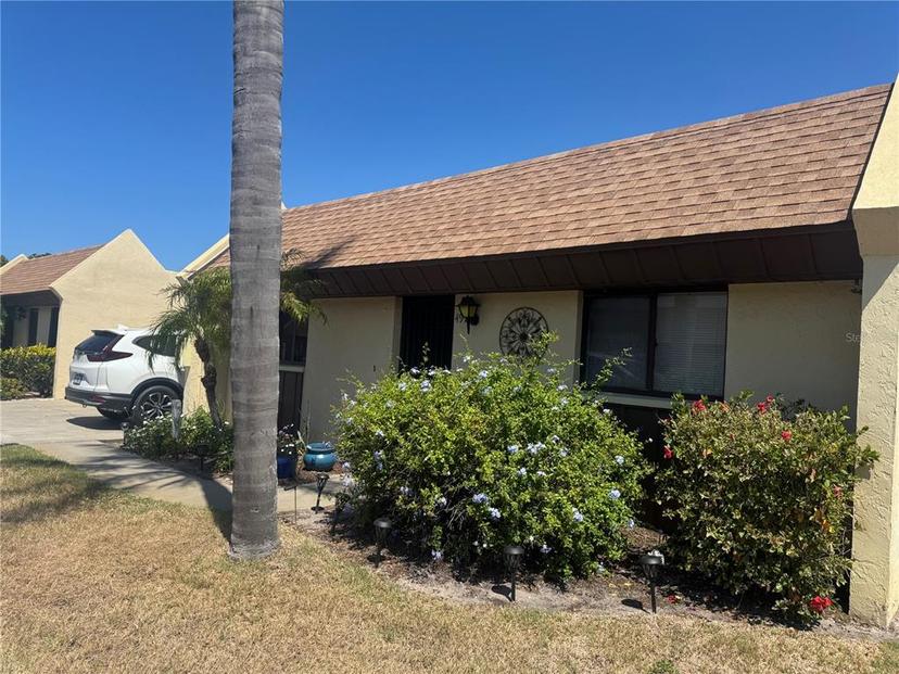 Picture of 469 Albee Farm Road Unit V19, Venice FL 34285
