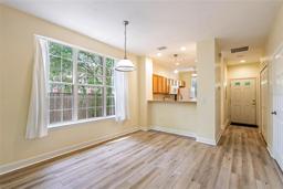 Picture of 851 NW 21St Avenue Unit 851, Gainesville, FL 32609