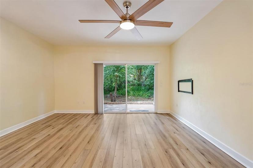 Picture of 851 NW 21St Avenue Unit 851, Gainesville FL 32609