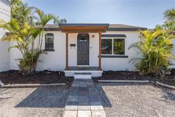 Picture of 1702 E Knollwood Street, Tampa, FL 33610