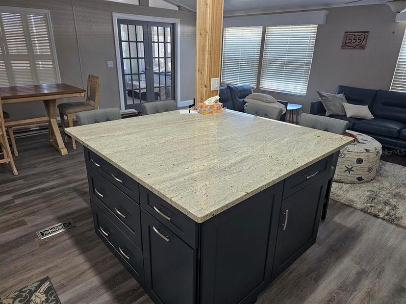 Picture of 29250 Us Highway 19 N Unit 555, Clearwater FL 33761