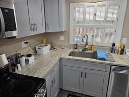 Picture of 29250 Us Highway 19 N Unit 555, Clearwater, FL 33761