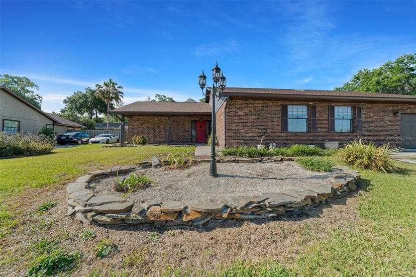 Picture of 2030 SE 32Nd Lane, Ocala FL 34471
