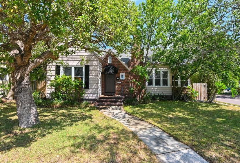 Picture of 101 22Nd Avenue N, St Petersburg FL 33704