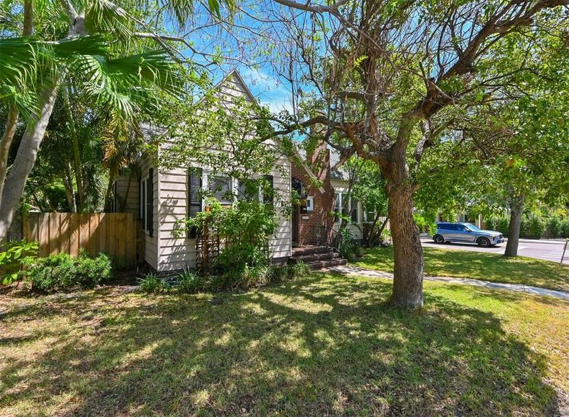 Picture of 101 22Nd Avenue N, St Petersburg FL 33704