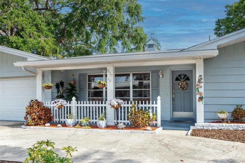 Picture of 930 S Lyndhurst Street, Dunedin FL 34698