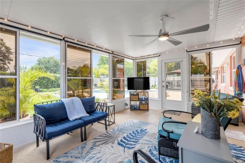Picture of 2548 E Compton Street, Orlando FL 32806