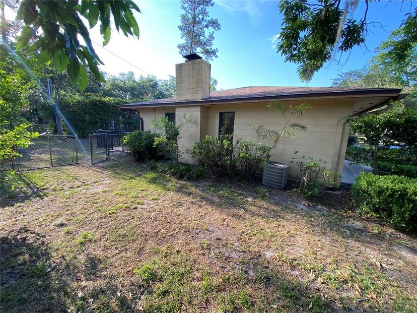 Picture of 3900 NW 21St Terrace, Gainesville FL 32605