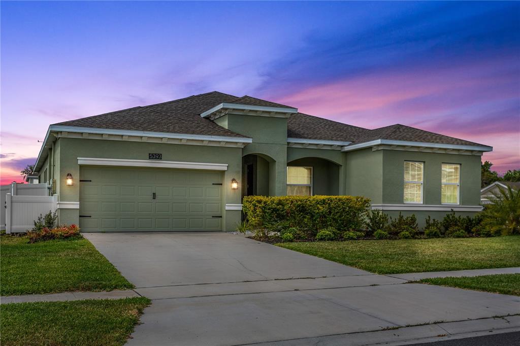Picture of 5393 Red Coral Circle, Mount Dora, FL 32757