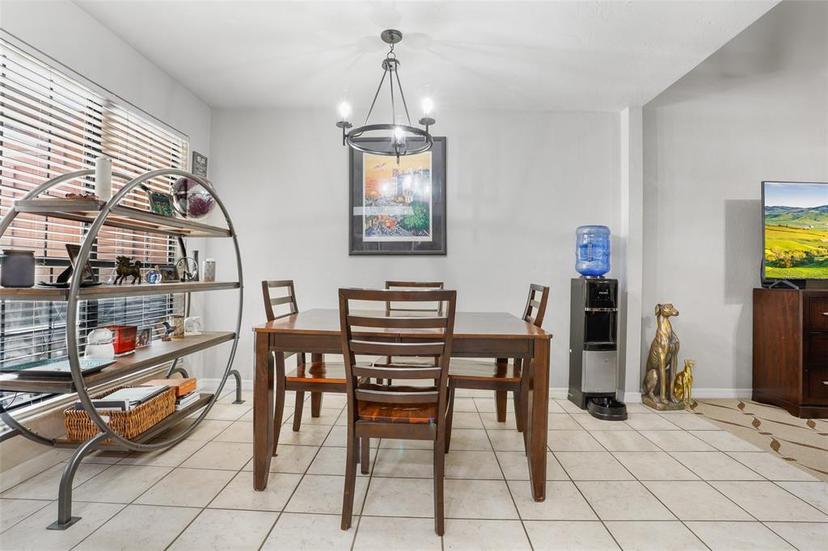 Picture of 5542 SW 8Th Place, Gainesville FL 32607