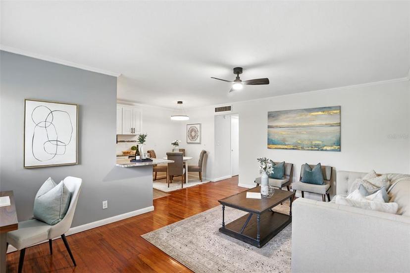 Picture of 320 Lakeview Street Unit 214, Orlando FL 32804