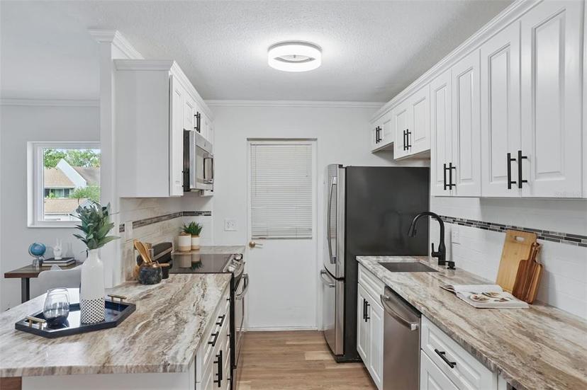 Picture of 320 Lakeview Street Unit 214, Orlando FL 32804
