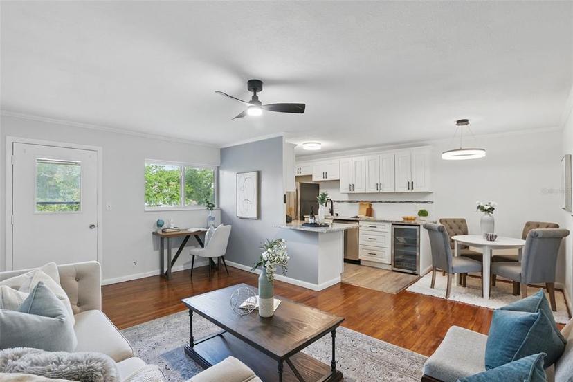 Picture of 320 Lakeview Street Unit 214, Orlando FL 32804