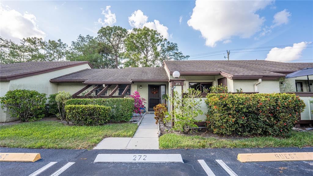Picture of 272 Beaver Dam Court, Royal Palm Beach, FL 33411