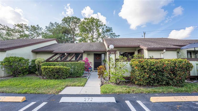 Picture of 272 Beaver Dam Court, Royal Palm Beach FL 33411
