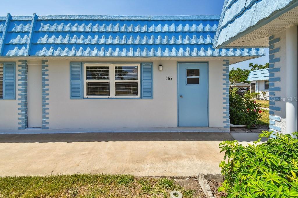 Picture of 302 Andover Place S Unit 162, Sun City Center, FL 33573