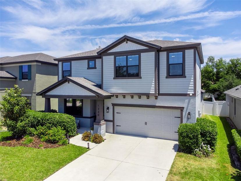 Picture of 1220 Florablu Drive, Seffner FL 33584