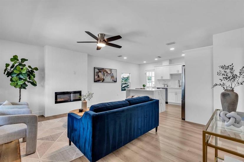 Picture of 2511 18Th Avenue N, St Petersburg FL 33713