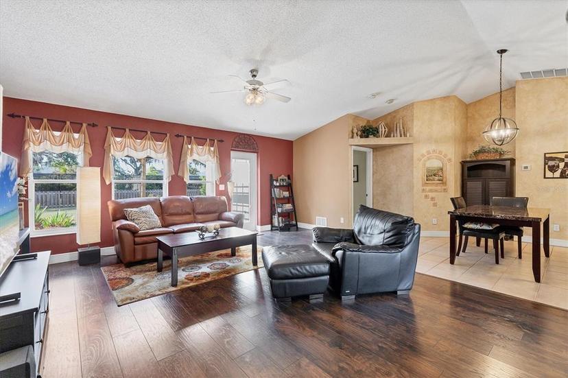 Picture of 4211 Kingsfield Drive, Parrish FL 34219