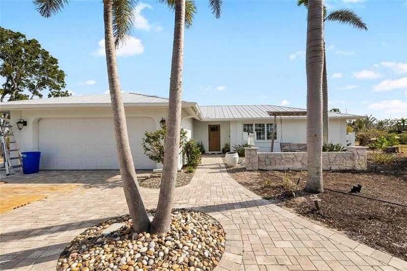 Picture of 320 Capstan Drive, Placida FL 33946