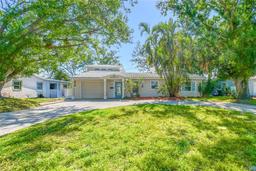 Picture of 9265 Treasure Ln Ne, St Petersburg, FL 33702