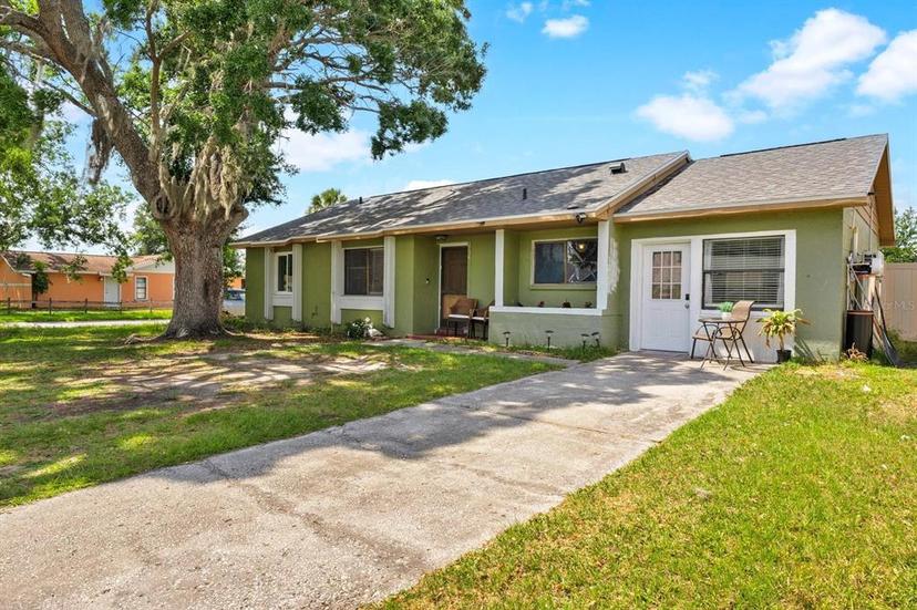 Picture of 3738 Coppertree Circle, Brandon FL 33511