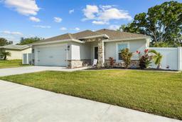 Picture of 1221 Alameda Drive S, Lakeland, FL 33805