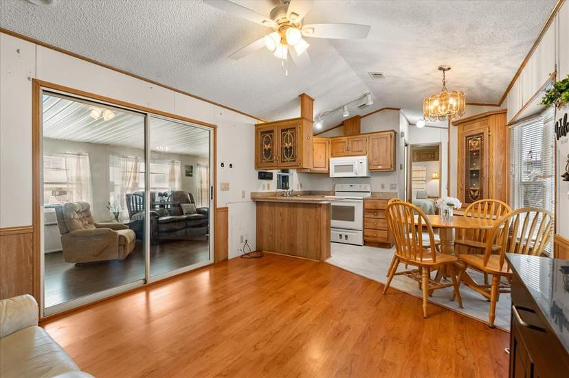 Picture of 2425 Old Vineland Road Unit 139, Kissimmee FL 34746