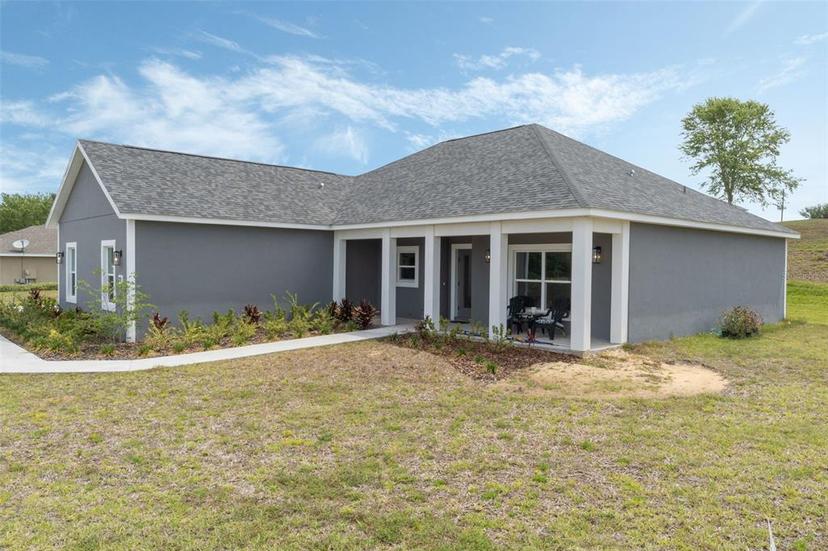 Picture of 72 Fairway Circle, Umatilla FL 32784