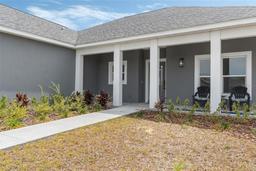 Picture of 72 Fairway Circle, Umatilla, FL 32784
