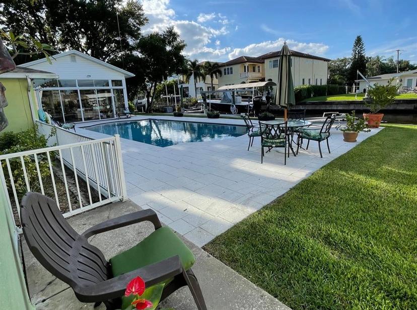Picture of 648 Geneva Place, Tampa FL 33606