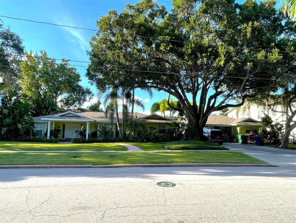 Picture of 648 Geneva Place, Tampa, FL 33606