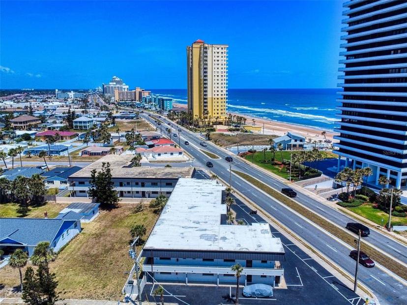 Picture of 2101 N Atlantic Avenue Unit 10, Daytona Beach FL 32118