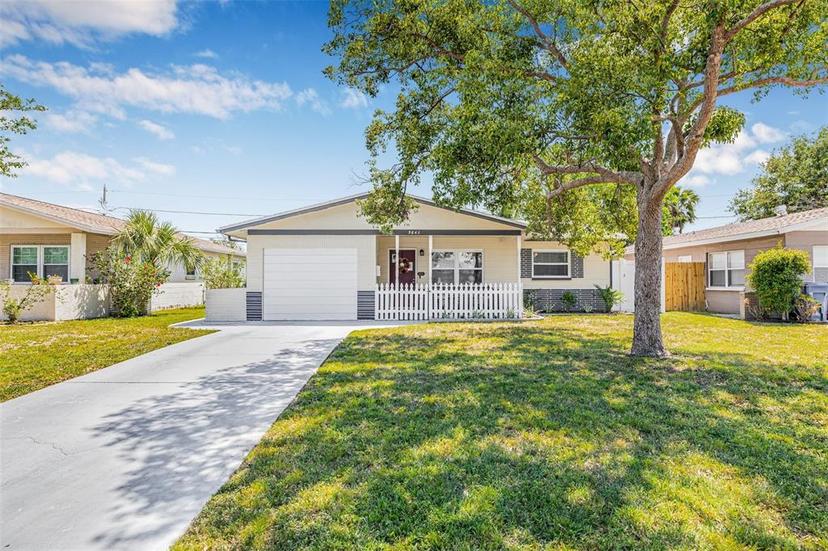 Picture of 5642 19Th Avenue N, St Petersburg FL 33710