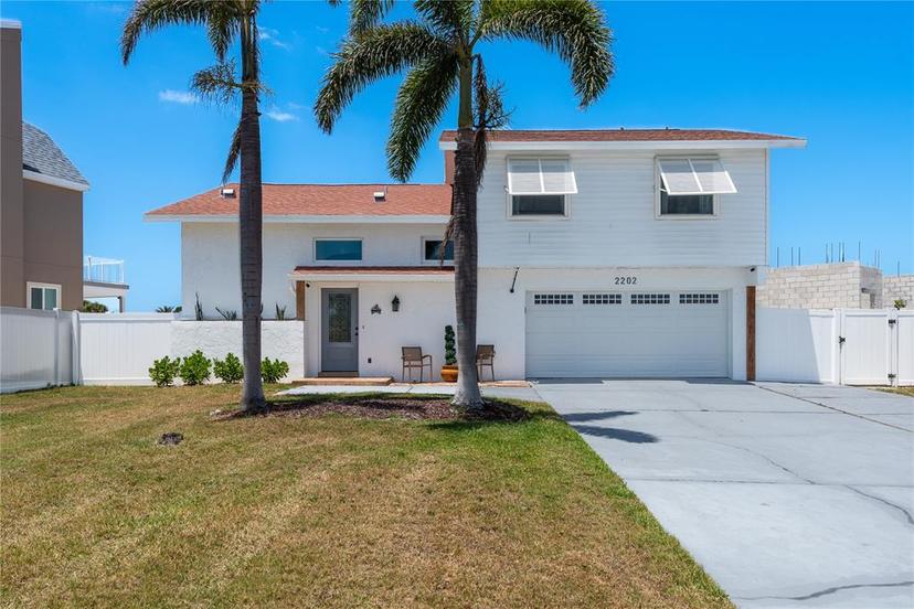 Picture of 2202 Donato Drive, Belleair Beach FL 33786